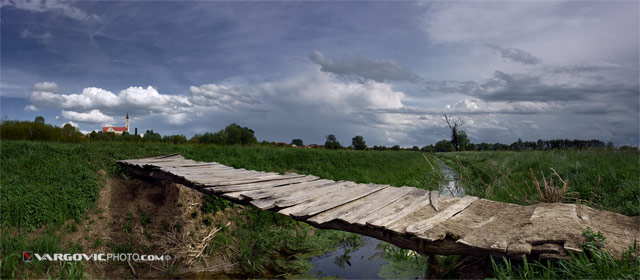 On-The Way-To-God's Place_Legrad_Podravina_Croatia_Boris-Vargovic-Photography